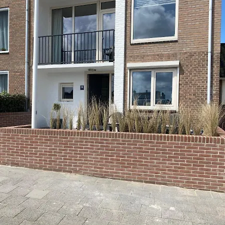 De Boer